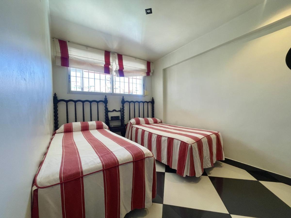 Tor Maraya Seafront Levante Appartement